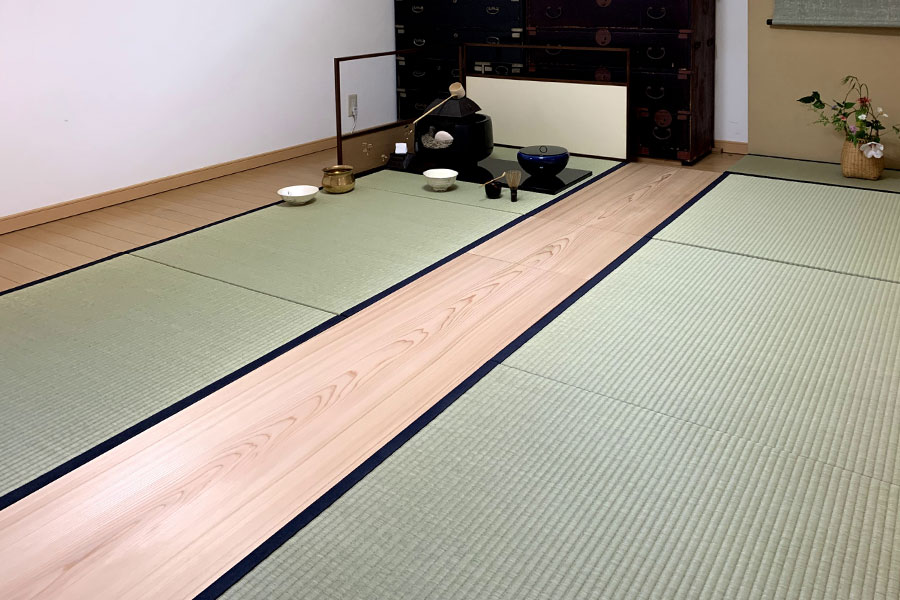 Middle Board (Ita-tatami)